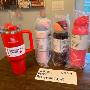 Owala Bottle be mine 40 oz brand new in plastic with stickers